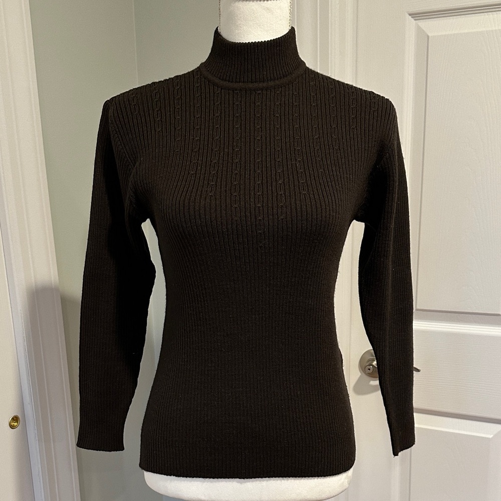 Women’s Brown Mock Turtleneck Sweater
